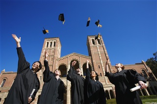 新疆盈科留學(xué)|2025年收獲的OFFER及展望：助力夢(mèng)想，成就未來